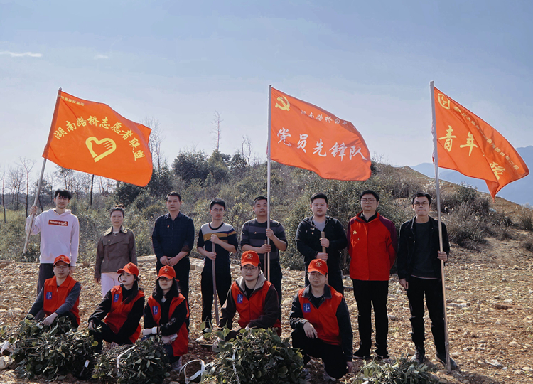 20230305 白新二標(biāo)開展學(xué)雷鋒義務(wù)植樹活動.jpg